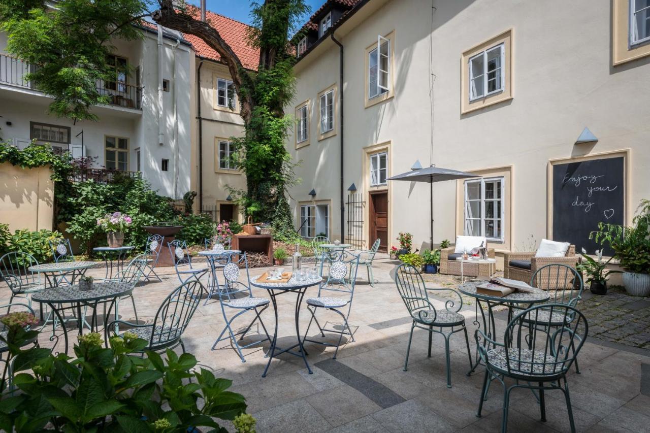 Hotel Monastery Garden Praga Zewnętrze zdjęcie