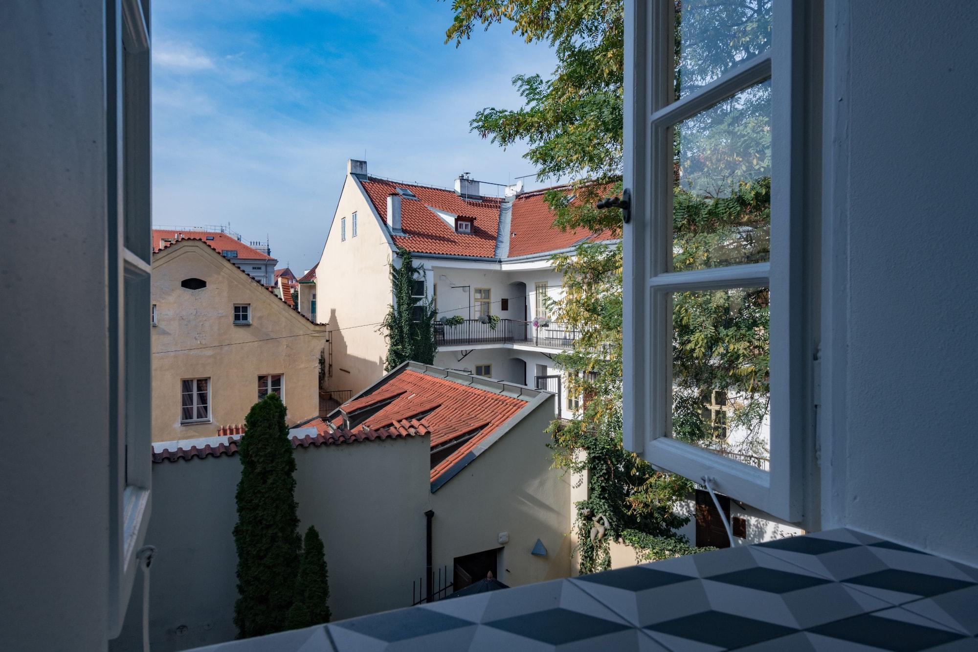 Hotel Monastery Garden Praga Zewnętrze zdjęcie